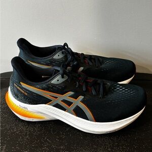 Mens asics GT-2000